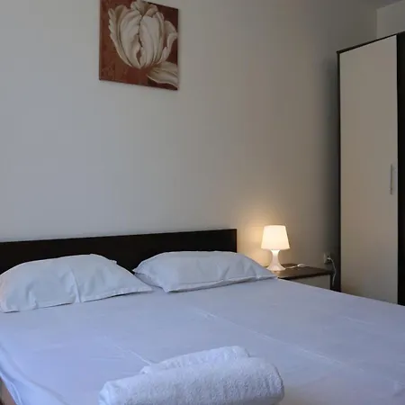 виста бийч апартментс B - Byala Vista B Apart-hotel Byala (Varna)
