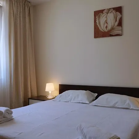Apart-hotel виста бийч апартментс B - Byala Vista B Byala (Varna)