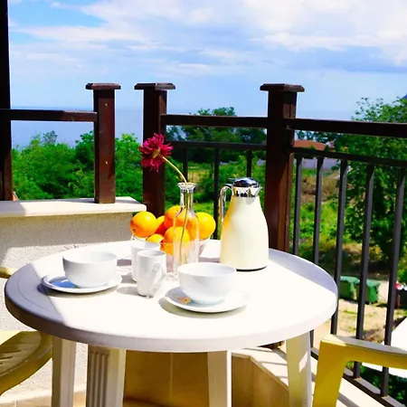 виста бийч апартментс B - Byala Vista B Byala (Varna)